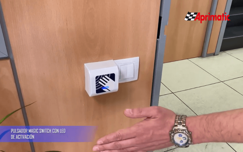 pulsador para puertas automaticas sin contacto